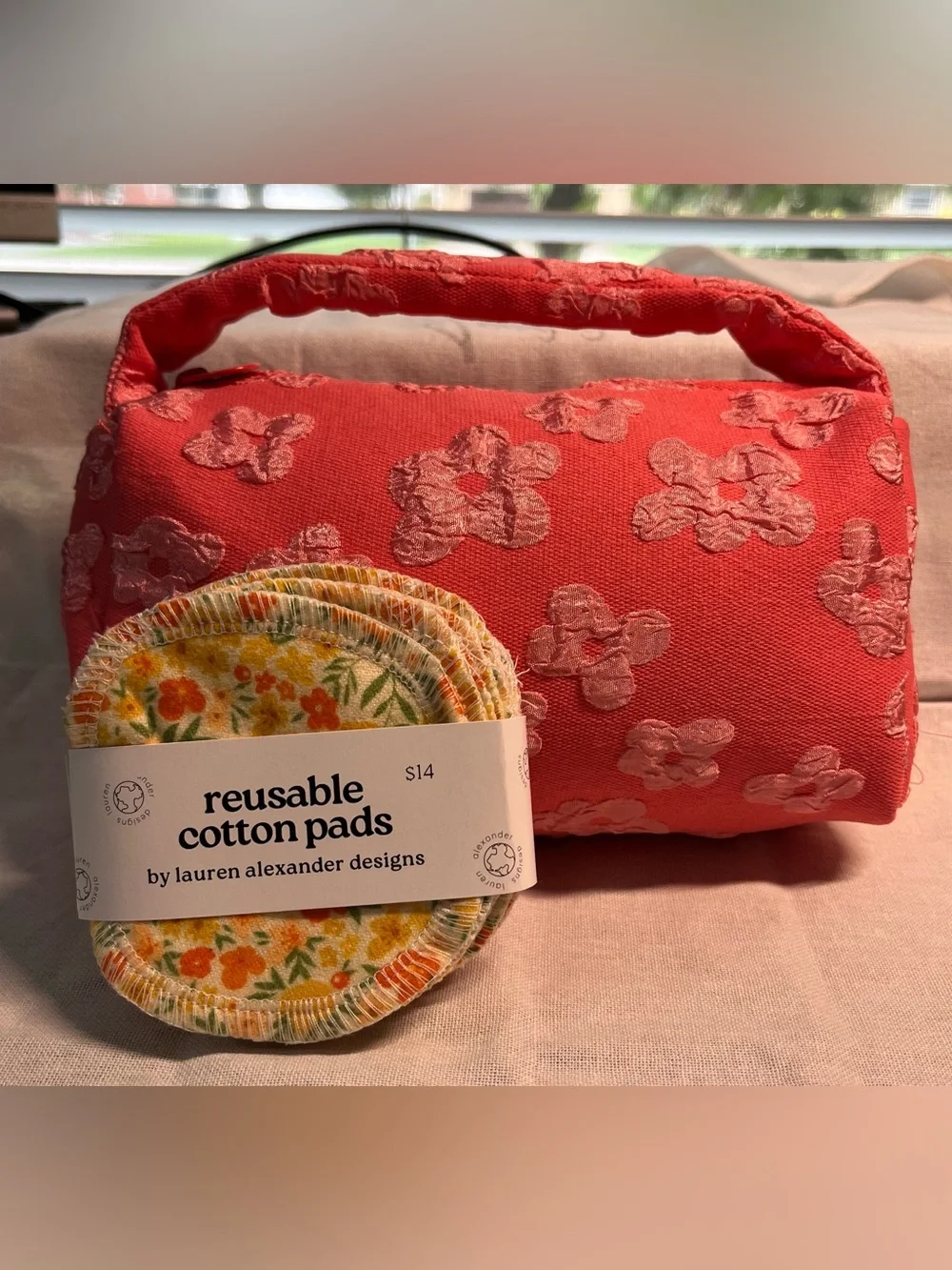 Lauren Alexander Designs Floral Reusable Cotton Pads & Floral Makeup Bag